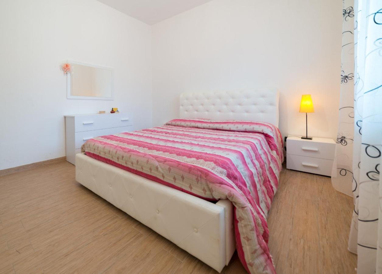 Casa Grazia Appartement Santa Teresa Di Riva Buitenkant foto